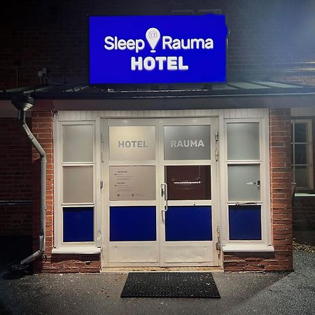 Hotel Sleep At Раума Екстериор снимка